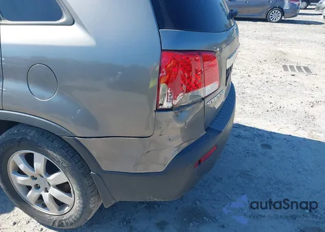 2013 Kia Sorento Lx from USA, damaged, VIN 5XYKT3A63DG348122